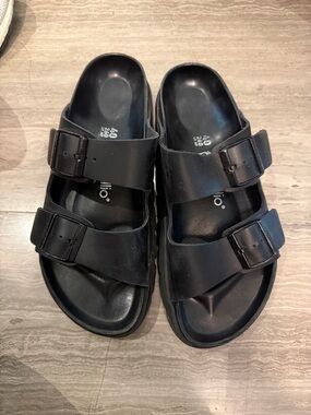 Papillio Men's Black Double-Buckle Slides